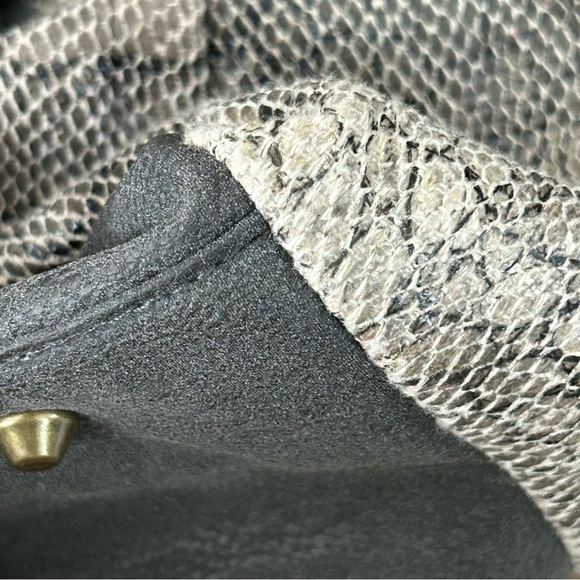Braciano Gray Cream SnakeSkin Tote Shoulder Bag - Picture 9 of 16